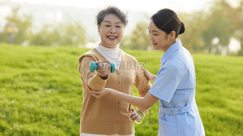 高端养老机构排名之谜：揭秘十大机构背后的真实考量